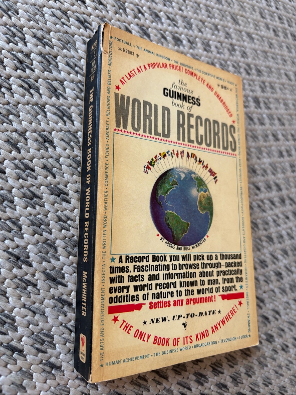 The Famous Guinness Book of World Records 1963 Bantam Books Edition